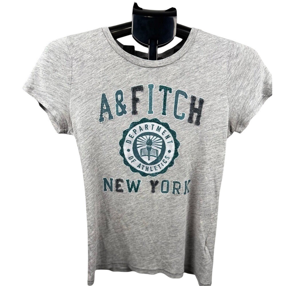 Abercrombie & Fitch Heather Gray Graphic Baby Tee Y2K-Era